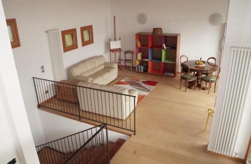 Villavetro House | Casa del Codirosso