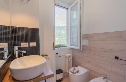 Lipomo Apartment | Casa di Silvia. Sei km da Como