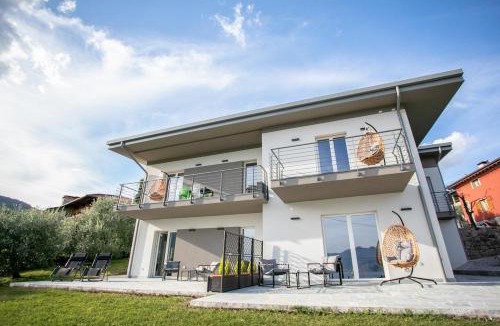 Riva di Solto Apartment | Casa Elga