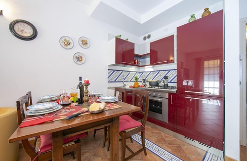 Colombare Apartment | Casa Emma with Pool, Sirmione, Italy