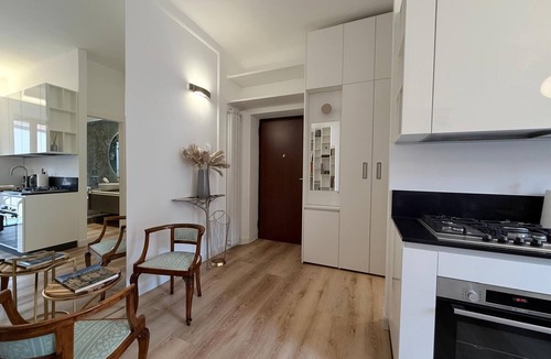 Fiera Apartment | Casa Estia-MiCo, CityLife, San Siro, Metro M1 M5-elegance and confort in Milano