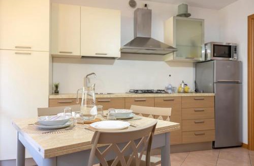 Clusone Apartment | Casa Fiocco di Neve con giardino, box, WiFi