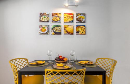 Bregnano Apartment | Casa Gialla 7a, New Apartment Milano&Como