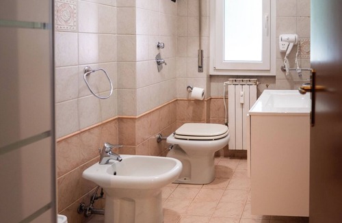 Corsico Apartment | Casa Giulia NAVIGLI MILANO, DUOMO - Forum Assago