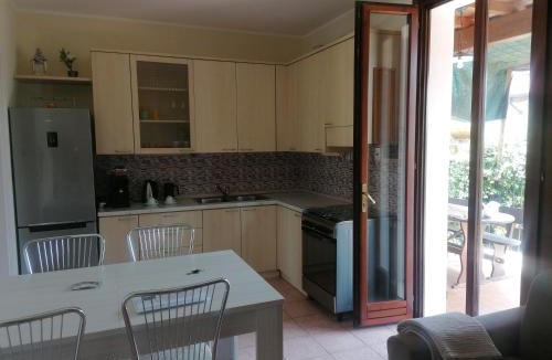 Castellaro Lagusello House | Casa Laghetto