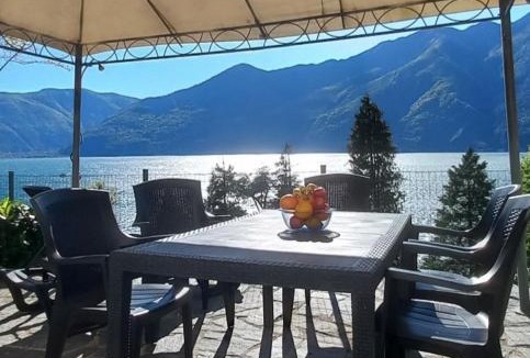 Pino Lago Maggiore House | Casa le Palme