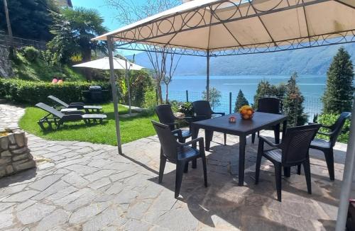 Pino Lago Maggiore House | Casa le Palme