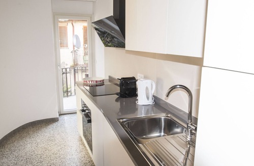 Castello Apartment | Casa Lea - Castelveccana
