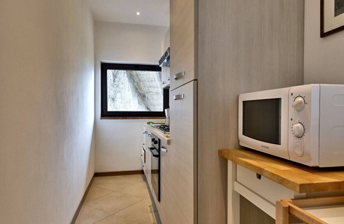 Aer Apartment | Casa mamma Gisella by Theater Home, with marvellous lake view