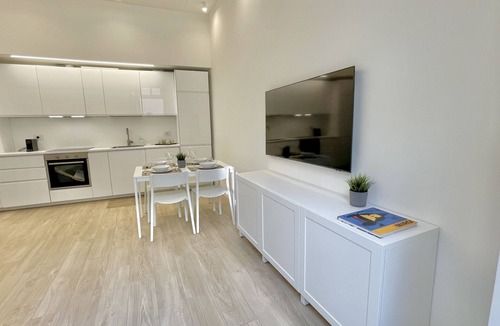 Gallarate Apartment | Casa Manzoni historical center self check-in 3pm/2am