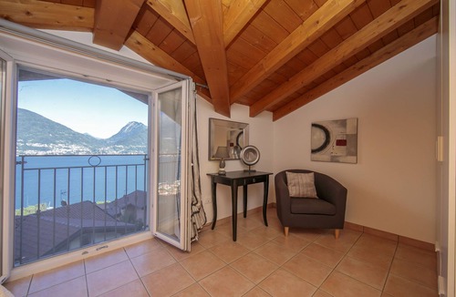 San Siro Apartment | Casa Mastena Vista Lago, San Siro, Italy