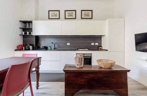 Porta Venezia Apartment | Casa Melzo, centre city garage&panorama terrace