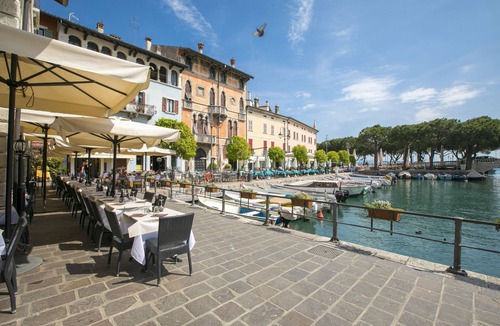 Rivoltella Apartment | Casa Milly, Desenzano Del Garda, Italy
