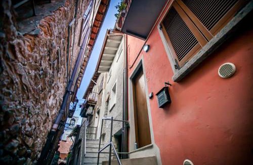 Carate Urio Apartment | Casa Mina