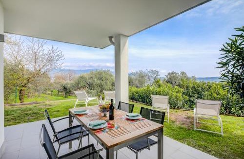 Gaino Apartment | Casa Oleandri With Pool And Lake View