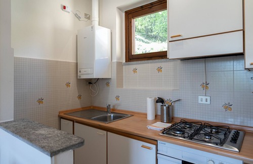 Oliveto Lario Apartment | Casa Onno con Vista Lago by Wonderful Italy
