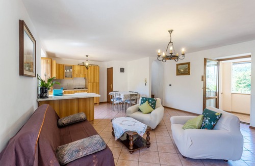 Vesio Apartment | CASA RITA - AP. 2 LAKE GARDA