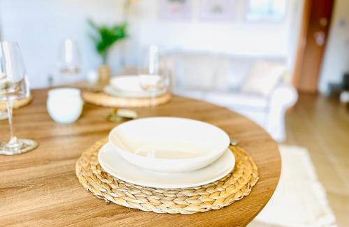 Cerro Apartment | Casa Sebastiano am Lago Maggiore - familienfreundliches Ferienhaus mit Pool
