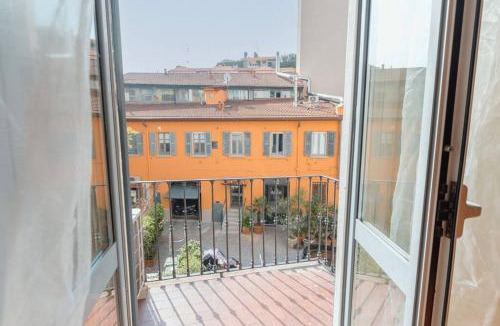 Magenta Apartment | Casa Sterlizia, by R Collection Apartment