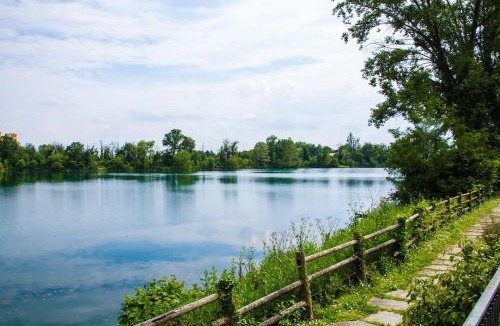 Milano San Felice Apartment | Casa su Lago Privato a due passi da Milano