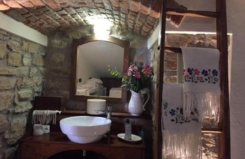 Costa di Mezzate House | Casa Vacanza Gaia