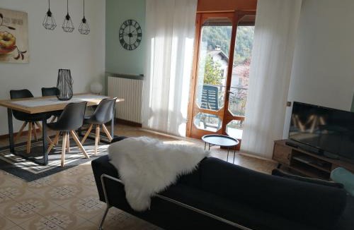 Carenno House | Casa vacanze Donatella