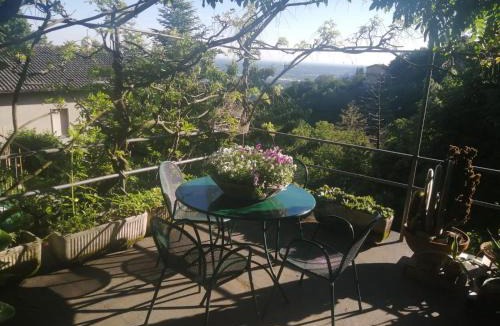 Brunate House | Casa Vacanze Le Violette