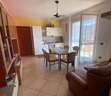Lovere Apartment | Casa Vacanze Valvendra