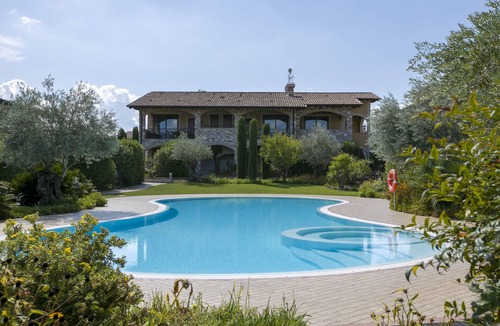 Polpenazze del Garda Apartment | Casa Valtenesi, Polpenazze, Italy