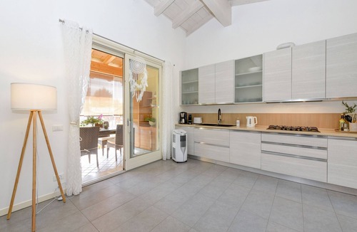 Pieve Vecchia Apartment | Casa Verde near to the beach in manerba