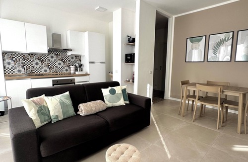 Luino Apartment | Casa Vittoria - Tra Lago Maggiore e Centro Città
