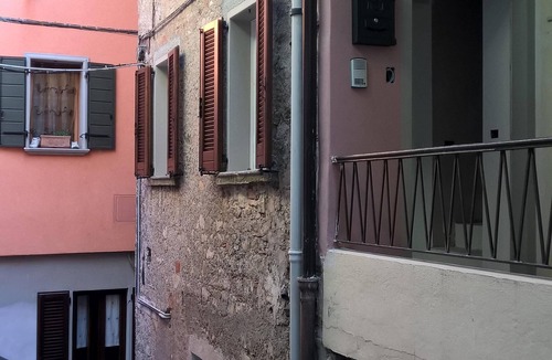 Peschiera Maraglio Apartment | Casadin at 50 Mt from Lake