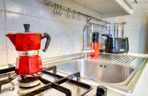Garegnano Apartment | CaseOspitali - CASA CERTOSA pochi min da Rho Fiera