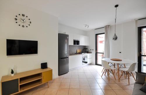 Lambrate Apartment | CaseOspitali - Casa Cri&Eli, super trilocale con terrazzo in zona Lambrate per 5
