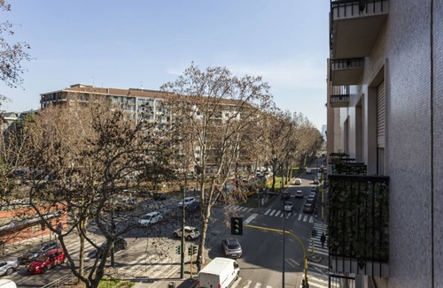 Bullona Apartment | Cenisio 23