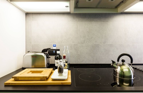 Porta Genova Apartment | Central - Dreamy Views - A/C - Wi-Fi - Free Park - Lift - Walk to Duomo