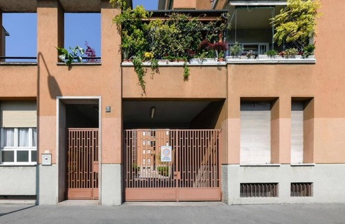 Zona Zara House | Central Island Apartment [150m METRO MARCHE]