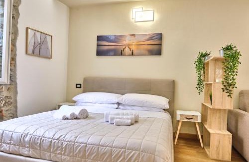 Lecco Apartment | [CENTRO-LECCO] Romantico Appartamento sul Lago