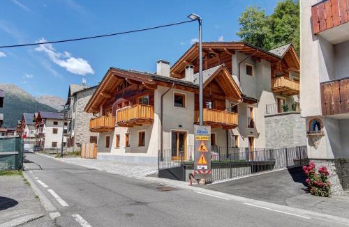Isolaccia Ski Chalet | Chalet Adelina