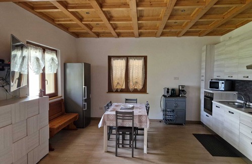 Stazzona Ski Chalet | Chalet Stazzona, Casa a Punta, surrounded by greenery 5 minutes from Lake Como.