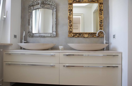 Colombare House | Champagne Rooms