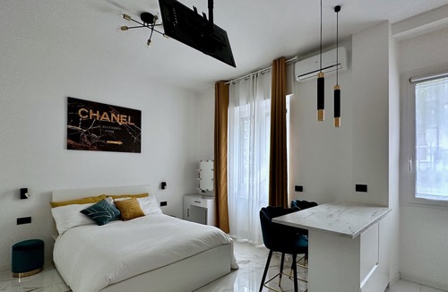 Binda Apartment | Chanel Apartment