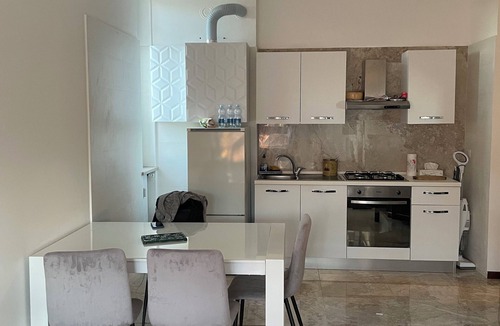 Gallarate Apartment | Charming 1-bedroom apartment in tranquil Gallarate with WiFi