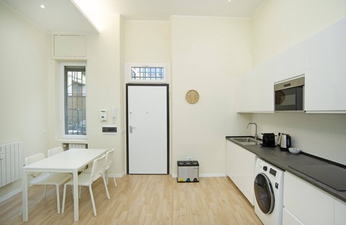 Porta Genova Apartment | Cicco Simonetta Apartment