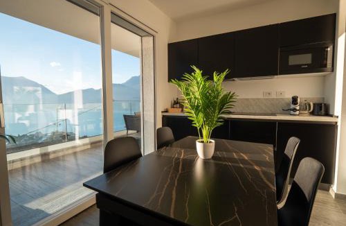 Bellano Apartment | Ciclamino House