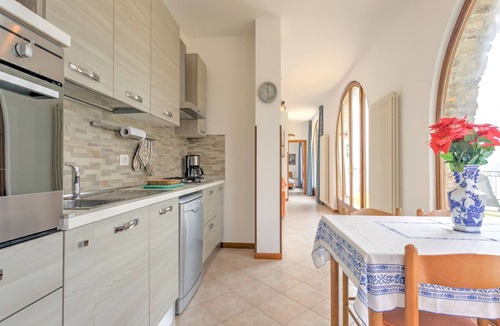 Gravedona Apartment | Climb, Cruise & Dine; Lake como