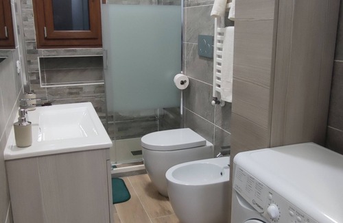 Pero Apartment | Close to Rhofiera stadium San Siro and Milan center Ideal for friends and families