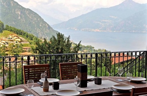 Menaggio House | Clubhouse, Menaggio, Italy