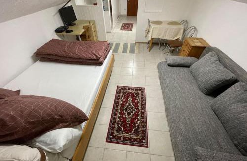 Munchen District Apartment | Comfortable apartment in commercial centre