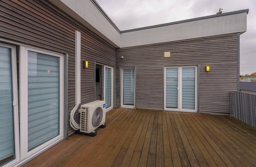 Glinde Apartment | Comfortable, spacious family apartment with large balcony.
